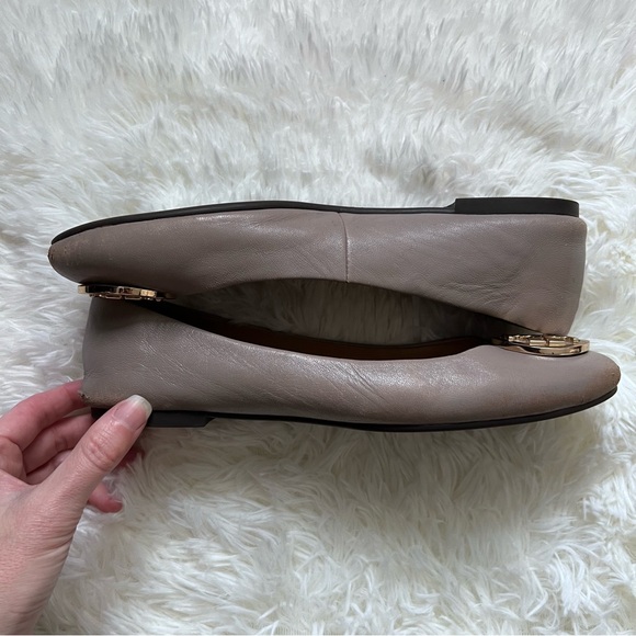 Tory Burch Nude Ballet Flats - Picture 6 of 7